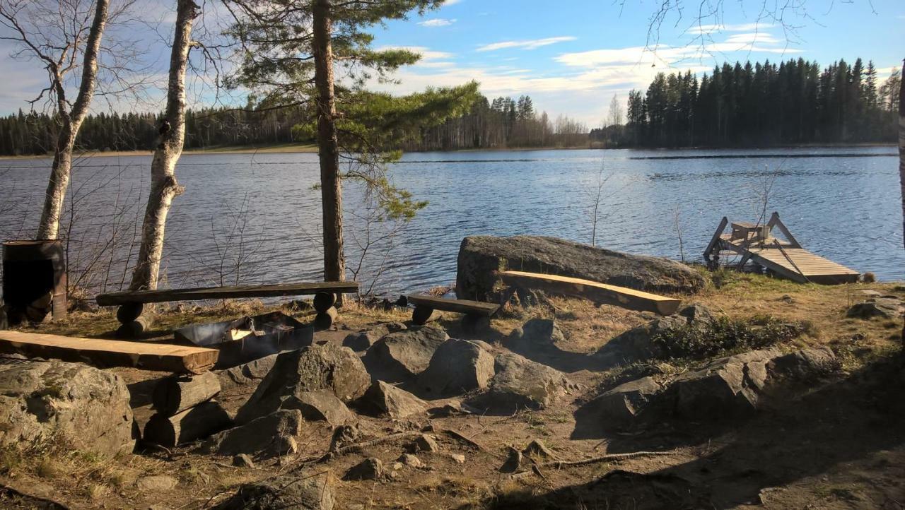 Hotel Pirttiniemen Lomakylae Muurasjärvi Exteriér fotografie